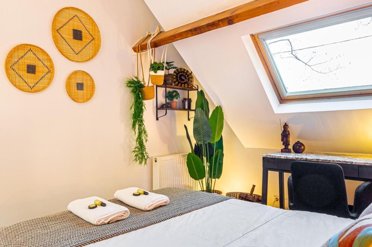 Stylish Modern Apartement - Art, Design, Garden, Villa Des Ammonites Meudon Exteriör bild